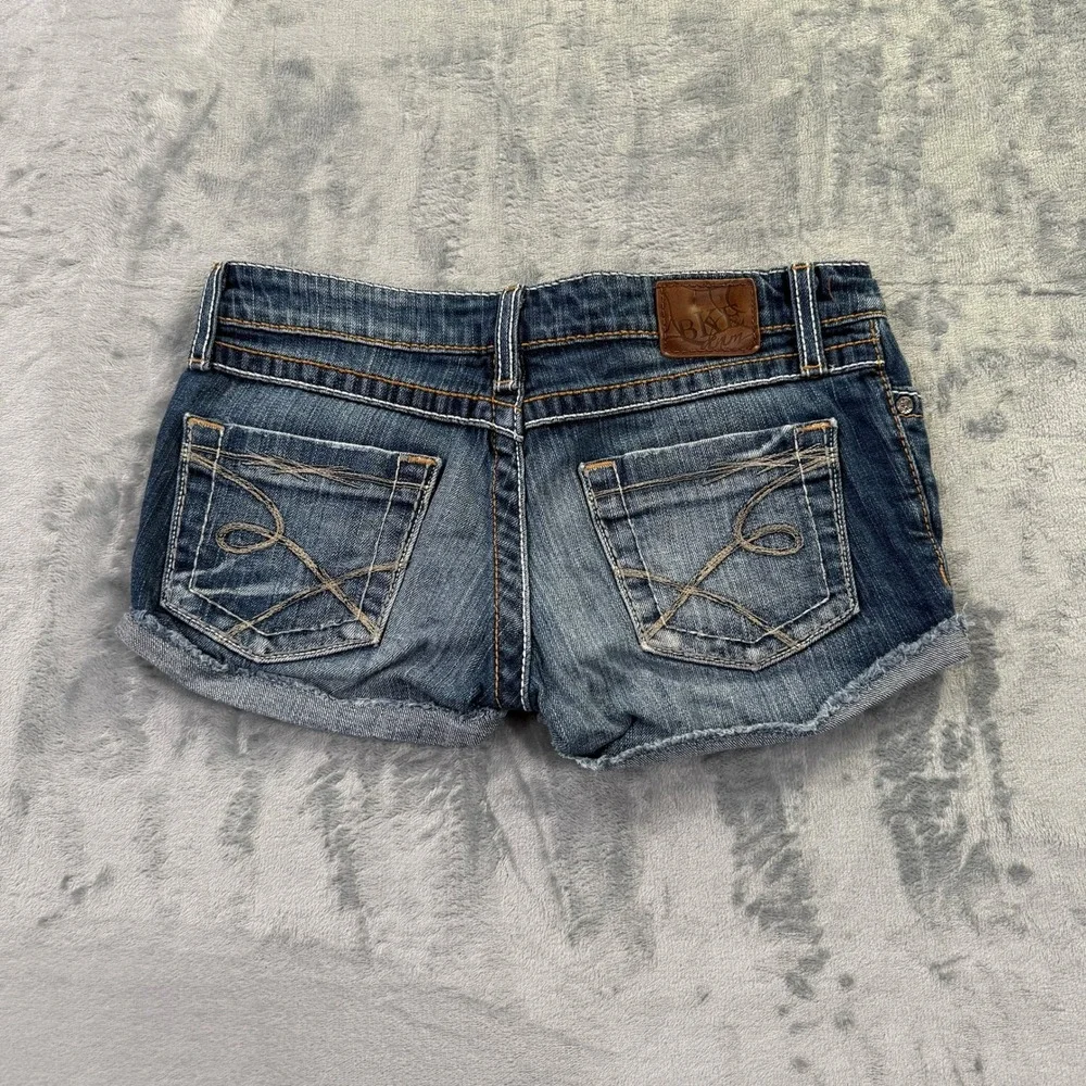 BKE Stella Womens Denim Jean Shorts Size 26 Blue Low Rise Frayed Hem